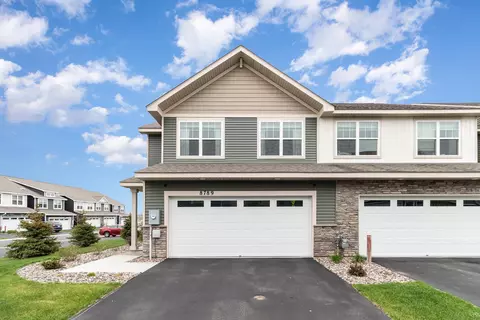 8789 Granite Cir, Woodbury, MN 55129