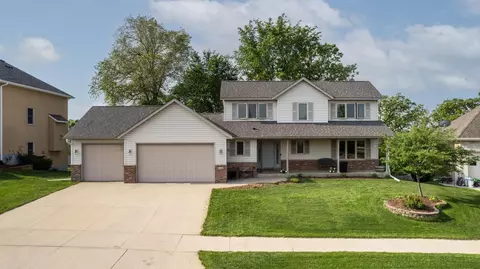 1538 Redwood Ln SW, Rochester, MN 55902