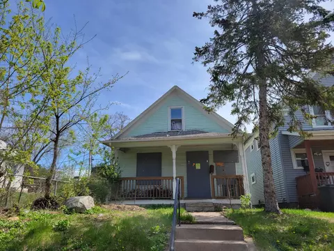 2512 Dupont Ave N, Minneapolis, MN 55411