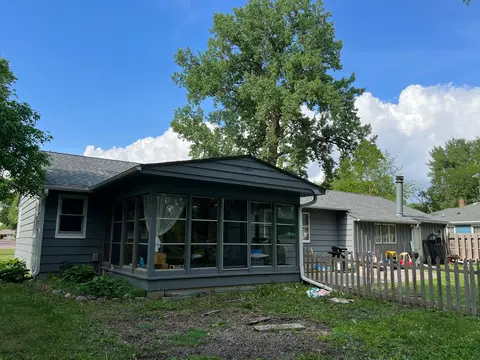 945 6th St, Windom, MN 56101 photo 31