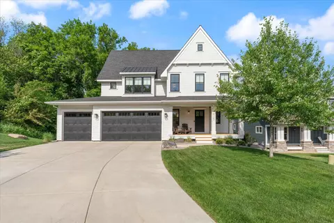 14147 Shady Beach Dr NE, Prior Lake, MN 55372