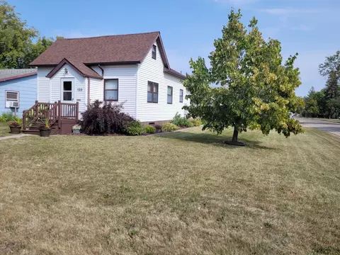 120 Merriam Ave S, Thief River Falls, MN 56701