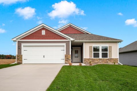 530 Valley Dr W, Annandale, MN 55302