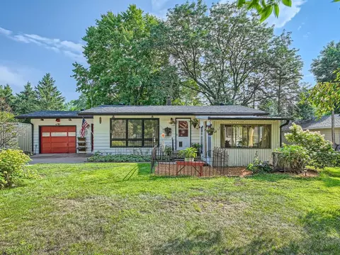 111 Broadway St SW, Isanti, MN 55040
