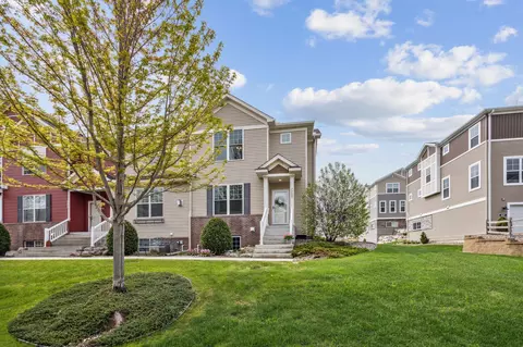 7790 Madelyn Creek Dr, Victoria, MN 55386