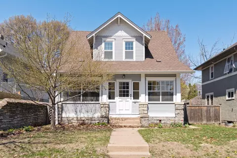 1355 Saint Clair Ave, Saint Paul, MN 55105