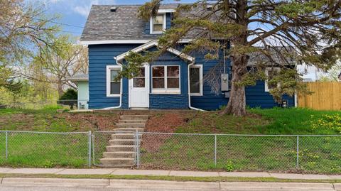 2022 Margaret St, Saint Paul, MN 55119