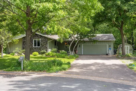 6443 Bluebird Cir, Maple Grove, MN 55369