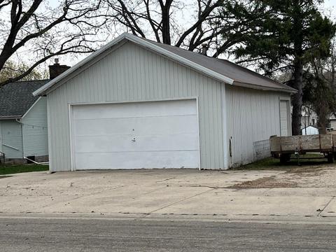 309 3rd St, Danube, MN 56230 photo 4