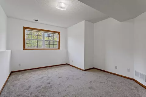 177 Chippewa Rd, Loretto, MN 55357 photo 12