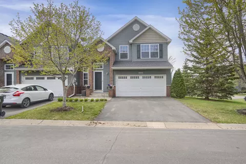 3045 Cutters Grove Ave, Anoka, MN 55303
