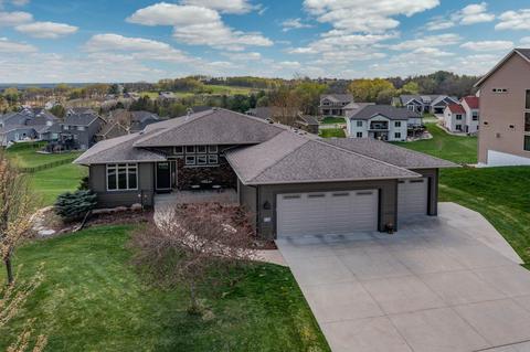1917 Shannon Oaks Blvd NE, Rochester, MN 55906