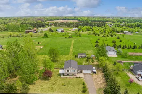 30192 147th St, Princeton, MN 55371