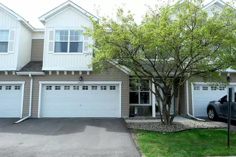 5630 Winnetka Ave N, New Hope, MN 55428