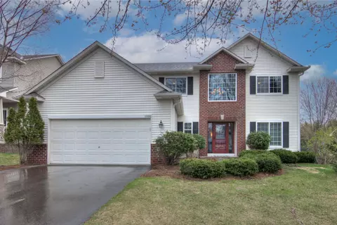 10980 Eagle View Cir, Woodbury, MN 55129