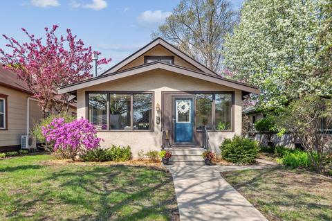 2828 42nd Ave S, Minneapolis, MN 55406