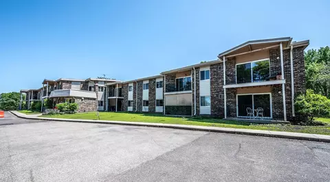 8045 Xerxes Ave S #212, Bloomington, MN 55431