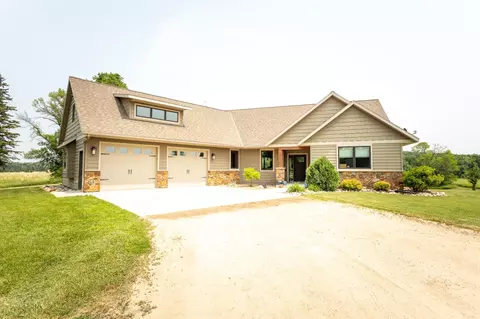 6279 Johnson Rd NE, Nelson, MN 56355