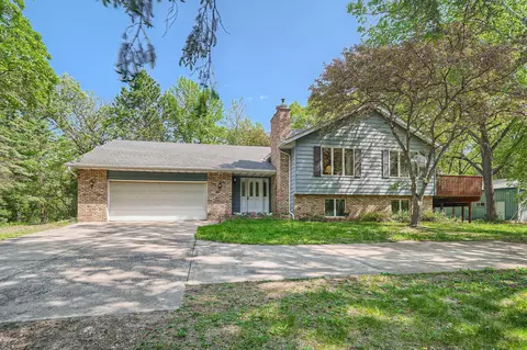2543 204th Ave NW, Oak Grove, MN 55011