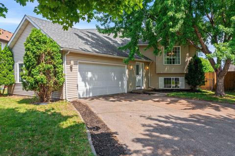 905 11th St, Farmington, MN 55024