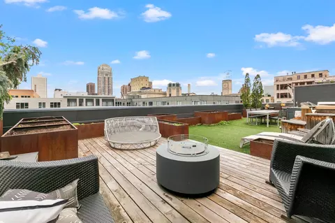 200 Park Ave #407, Minneapolis, MN 55415