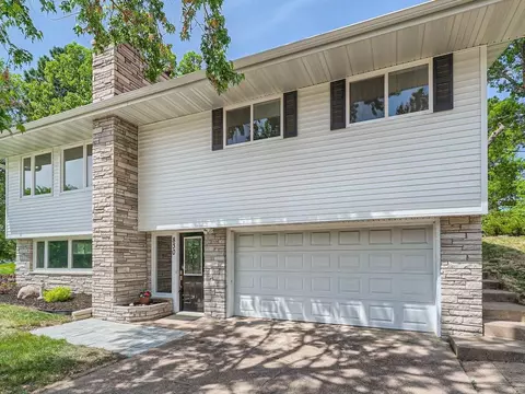 830 Central Ave SW, Cambridge, MN 55008