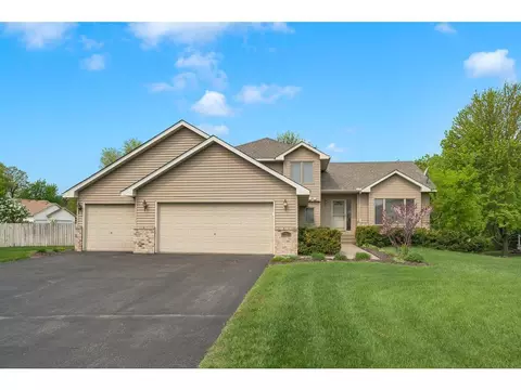 13764 Holly St NW, Andover, MN 55304