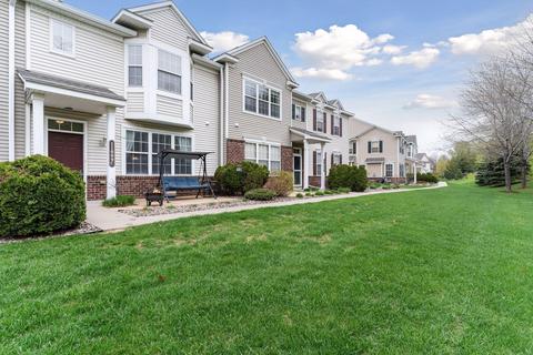 11009 Oak Grove Cir #C, Woodbury, MN 55129