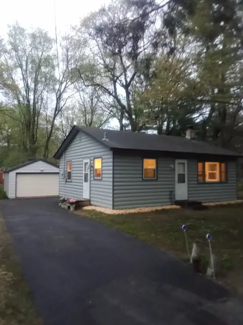 184 King Rd, East Bethel, MN 55092