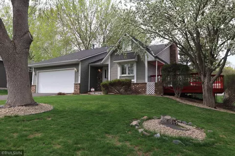 15184 92nd Pl N, Maple Grove, MN 55369