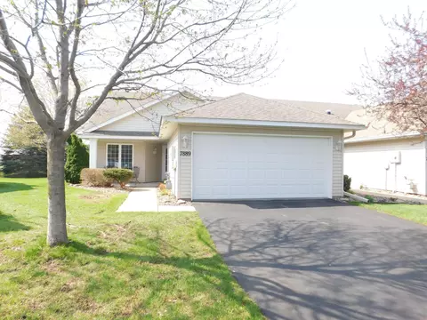 7889 Barrymore Ln, Woodbury, MN 55125