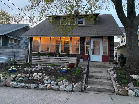 808 W 42nd St, Minneapolis, MN 55409