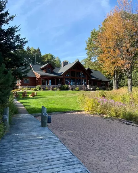 8622 Northwoods Trl # N, Hayward, WI 54843