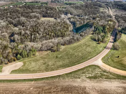 Nnn County Road 40, Carver, MN 55315