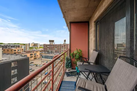 66 9th St E #1312, Saint Paul, MN 55101