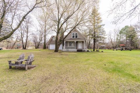 43140 227th St, Henning, MN 56551