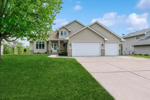 431 Cottonwood Ave NW, Saint Michael, MN 55376