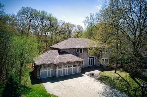 6800 Marsh Ridge Ct, Eden Prairie, MN 55346