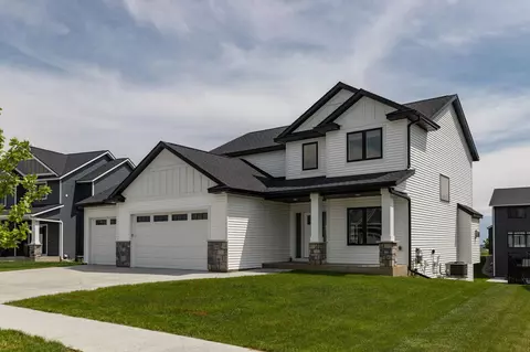 6340 Sunset Hill Pl NW, Rochester, MN 55901