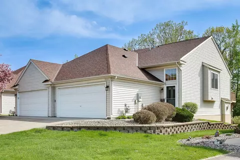 8809 Coffman Path, Inver Grove Heights, MN 55076