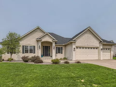 2819 105th Ave NE, Blaine, MN 55449