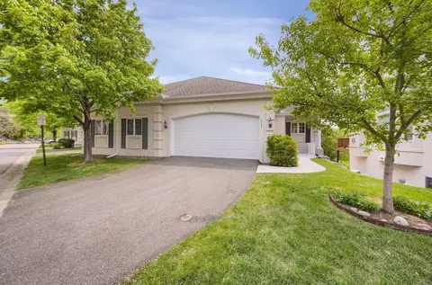 7927 Victoria Curv, Saint Louis Park, MN 55426