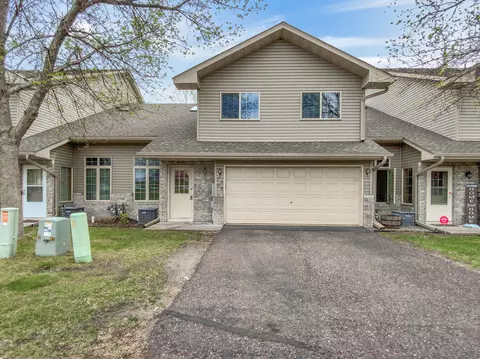2006 104th Ave NW, Coon Rapids, MN 55433