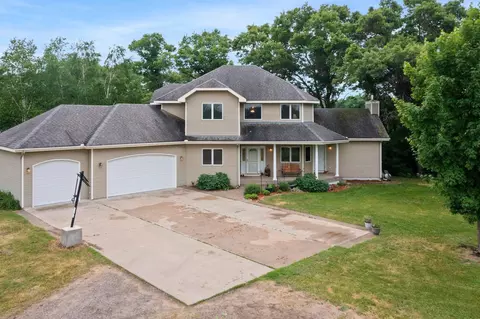 3238 317th Ave NW, Cambridge, MN 55008