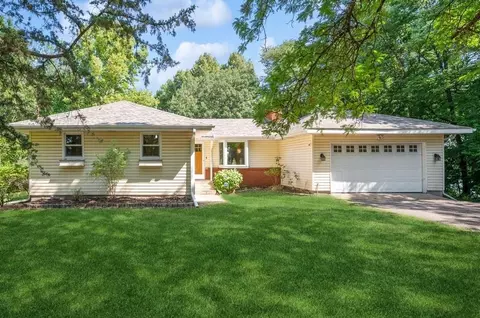 12610 Overlook Rd, Dayton, MN 55327
