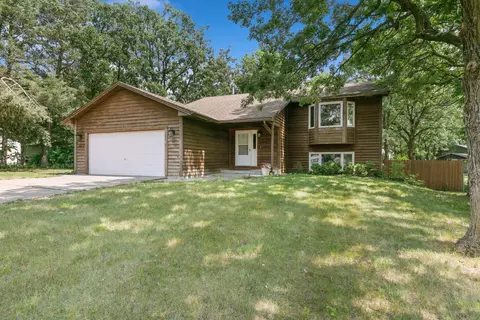 281 Euclid Ave, Big Lake, MN 55309