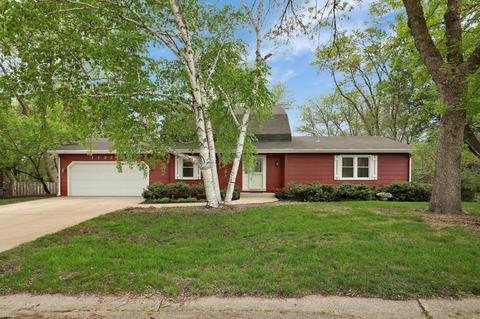 112262 Eitel Cir, Chaska, MN 55318