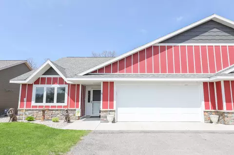 111 S Le Homme Dieu Dr NE #4, Alexandria, MN 56308