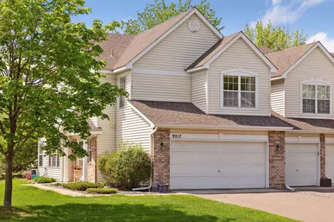 9217 Merrimac Ln N, Maple Grove, MN 55311