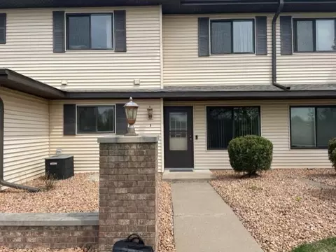 5445 Orleans Ln N #3, Plymouth, MN 55442